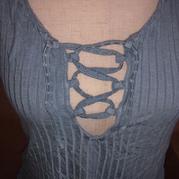 Blue Ribbed Tank Top - Picture 3 of 4